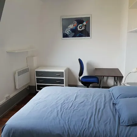 Apartment Atypique - 2 - Rue Calme Dans Centre *